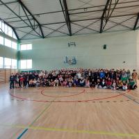 Koszykarze Arged BM Stal Ostrów Wielkopolski w Szkole Podstawowej